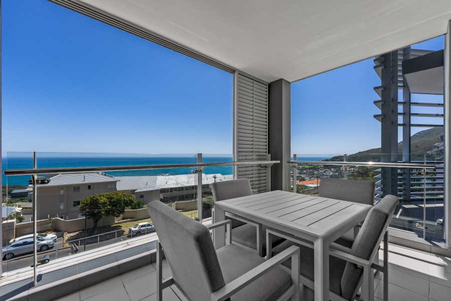 2 Bedroom Property for Sale in Camps Bay Western Cape